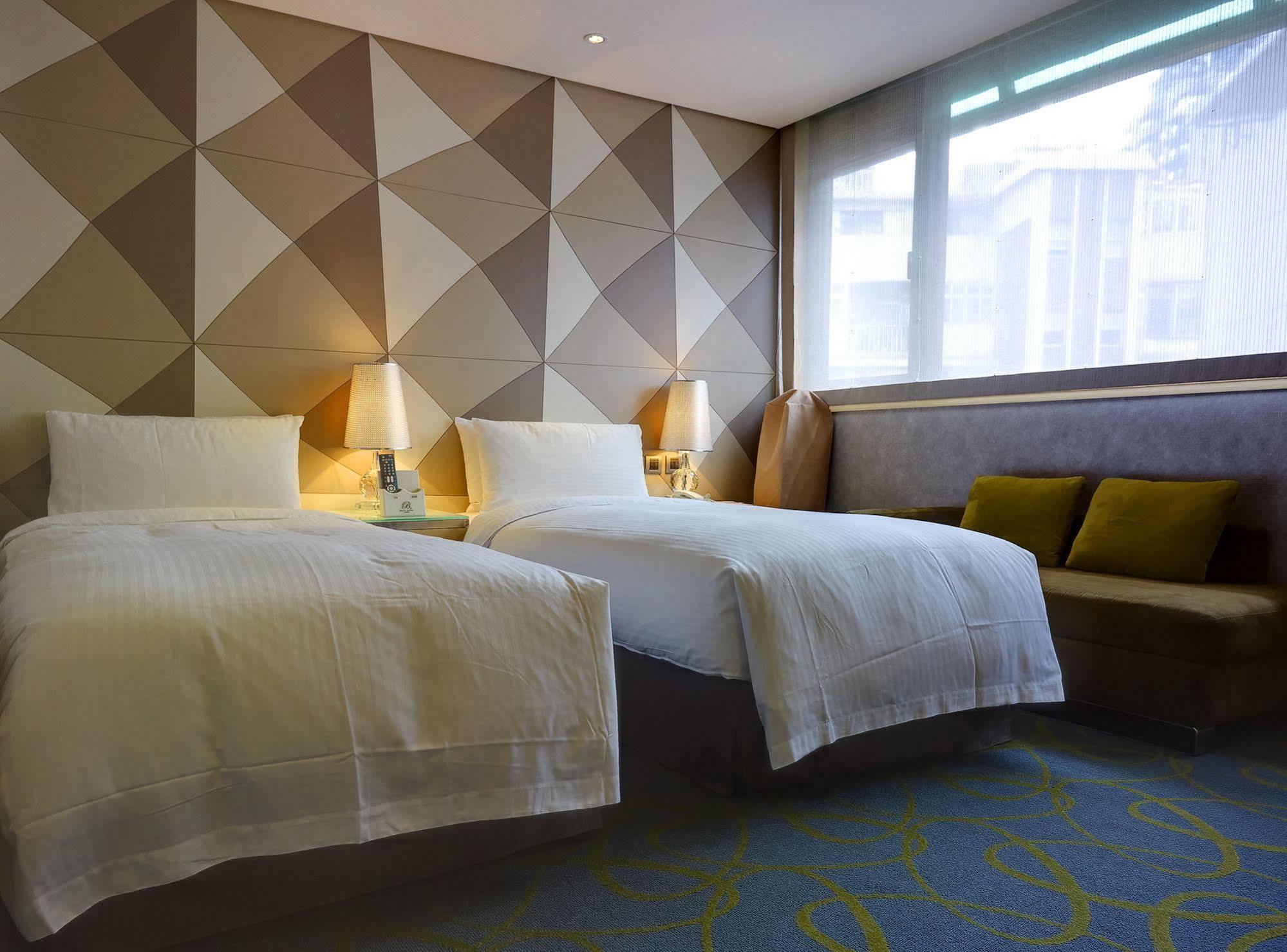 Beauty Hotels - Beautique Hotel Тайпей Екстериор снимка