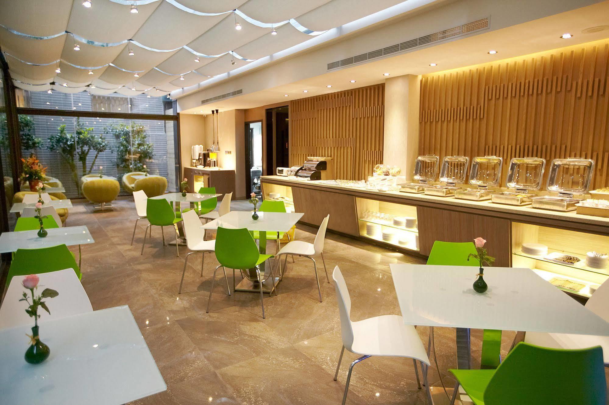 Beauty Hotels - Beautique Hotel Тайпей Екстериор снимка