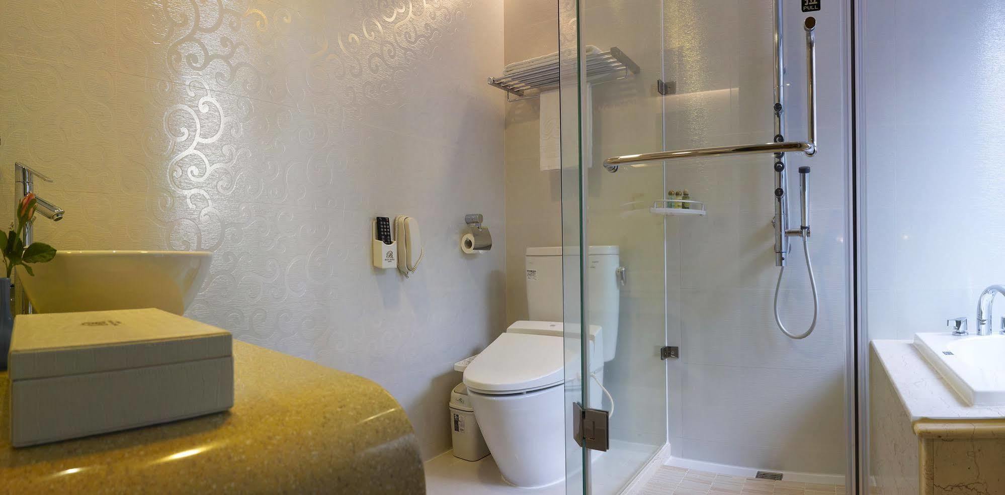 Beauty Hotels - Beautique Hotel Тайпей Екстериор снимка